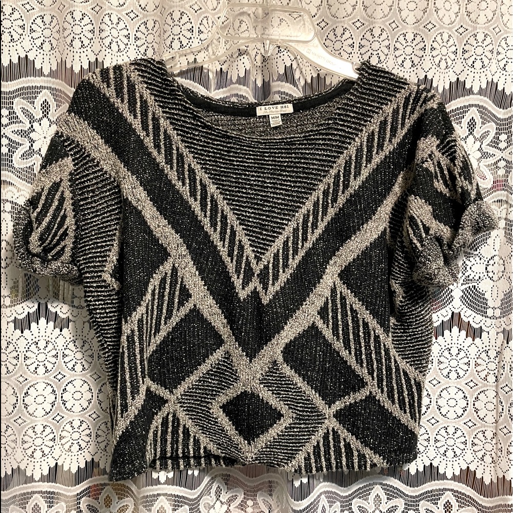 Short sleeve cropped sweater